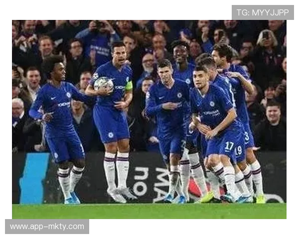 英超中游竞争激烈,第四至第十四名分差仅7分