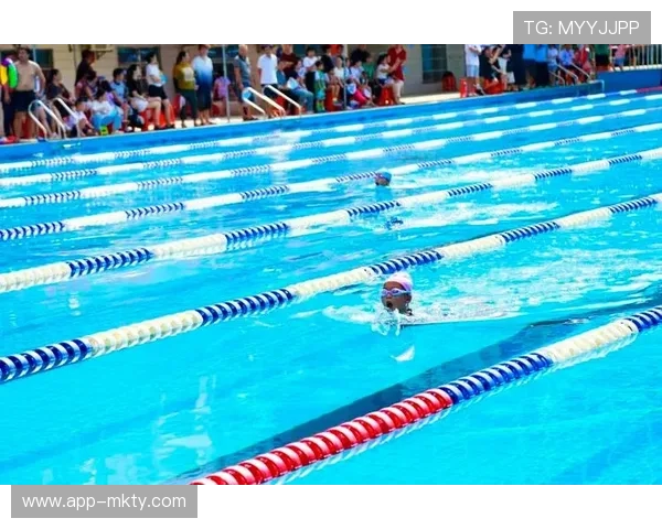 各地游泳比赛蓬勃发展，成为推动全民健身有效载体。